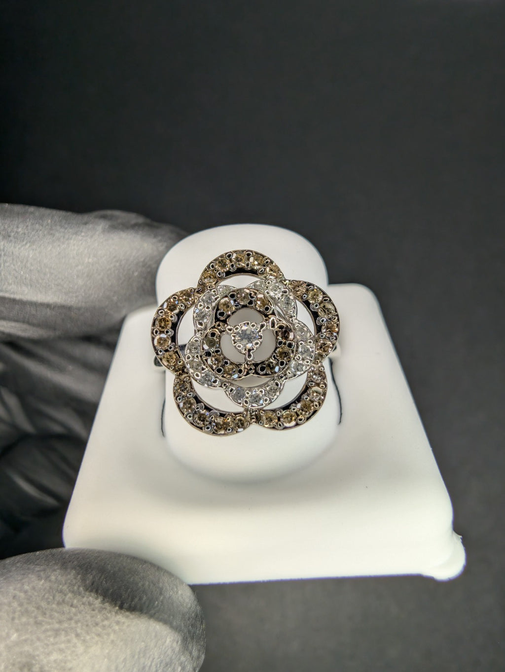 Solid 14k Mexican White Gold White & Champagne Diamond Flower Ring Size 7