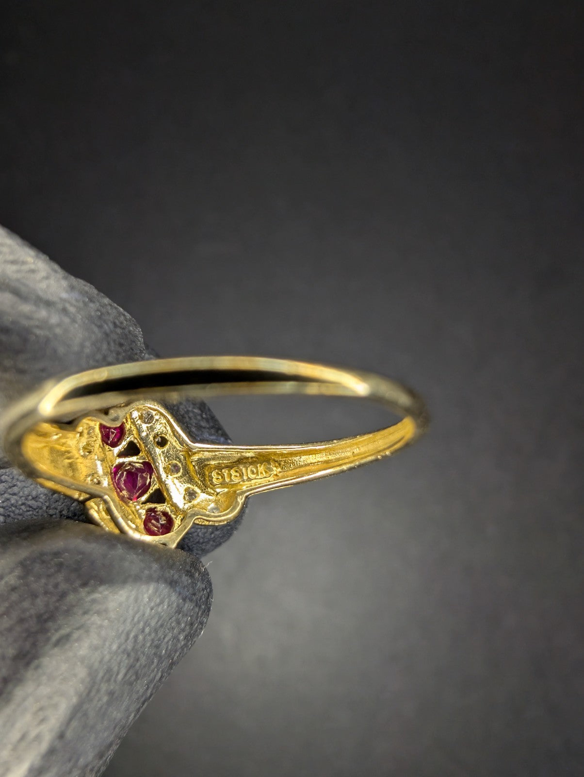Vintage Solid 10k Yellow Gold Heart Shaped Ruby and Diamond Ring Size 8