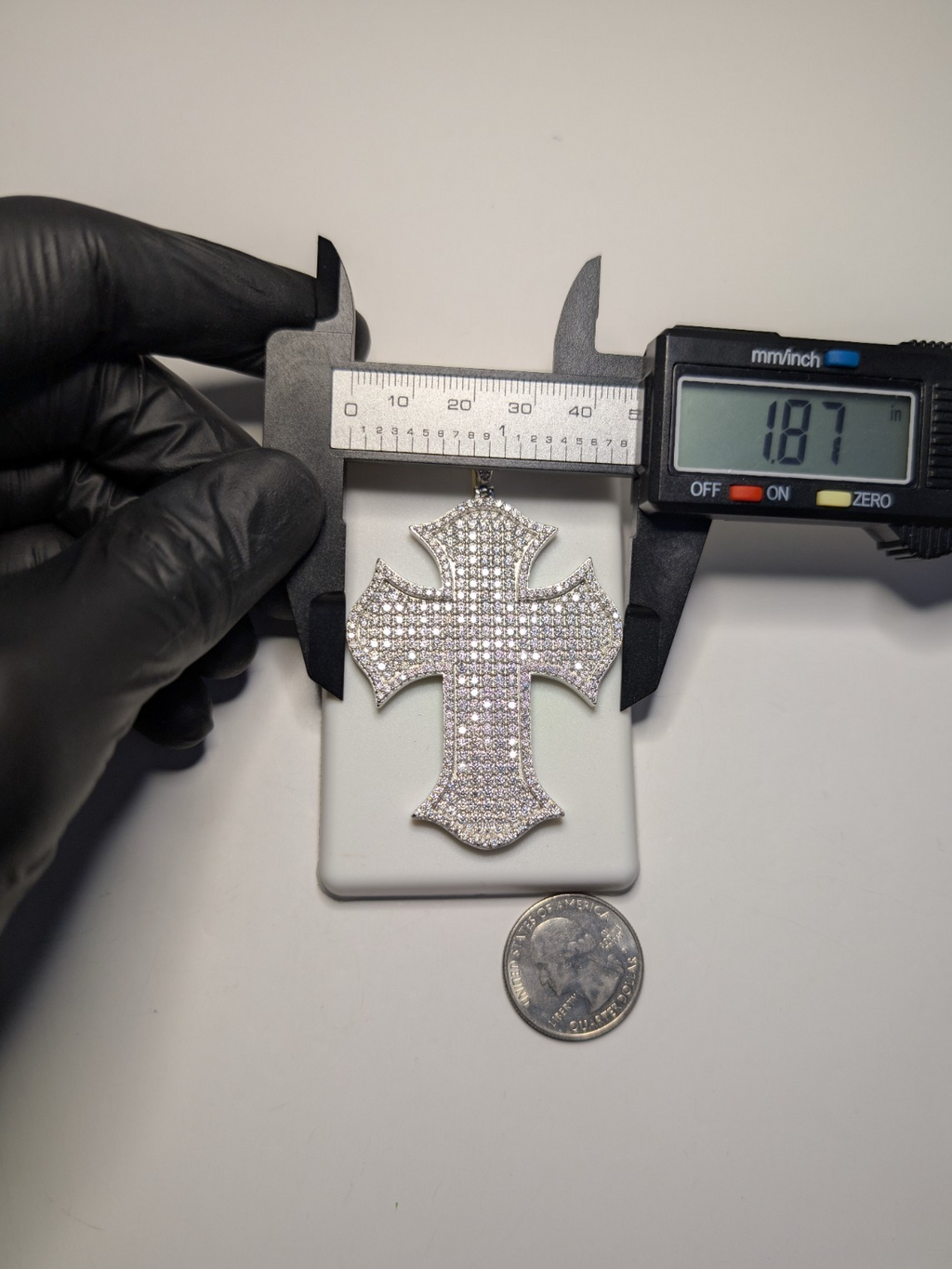 Solid 925 Silver Heavy Iced Out VVS1 D Moissanite Cross Pendant 14CTW