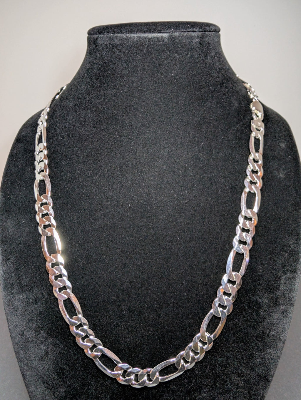 Solid 925 Italian Sterling Silver 22" 12mm Heavy and Thick Figaro Necklace