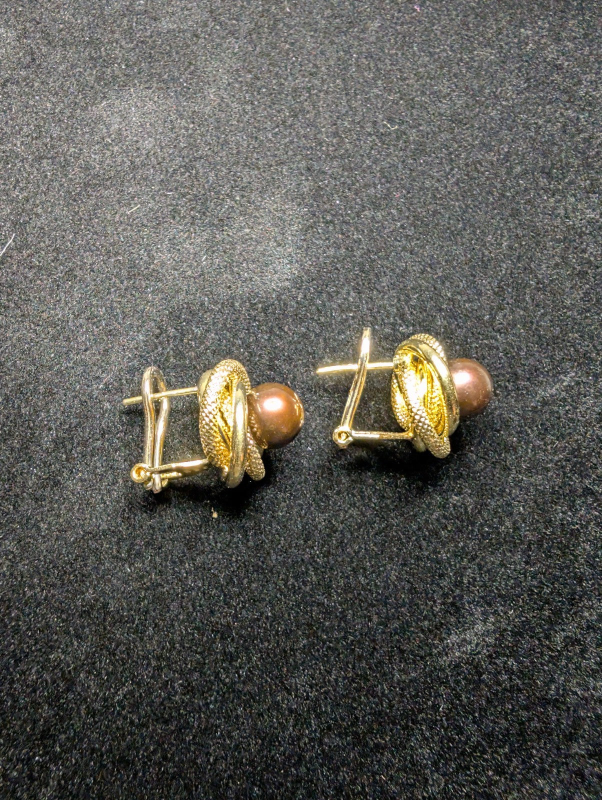 Vintage 14K Yellow Gold Love Knott Chocolate Pearl Earrings English Lock