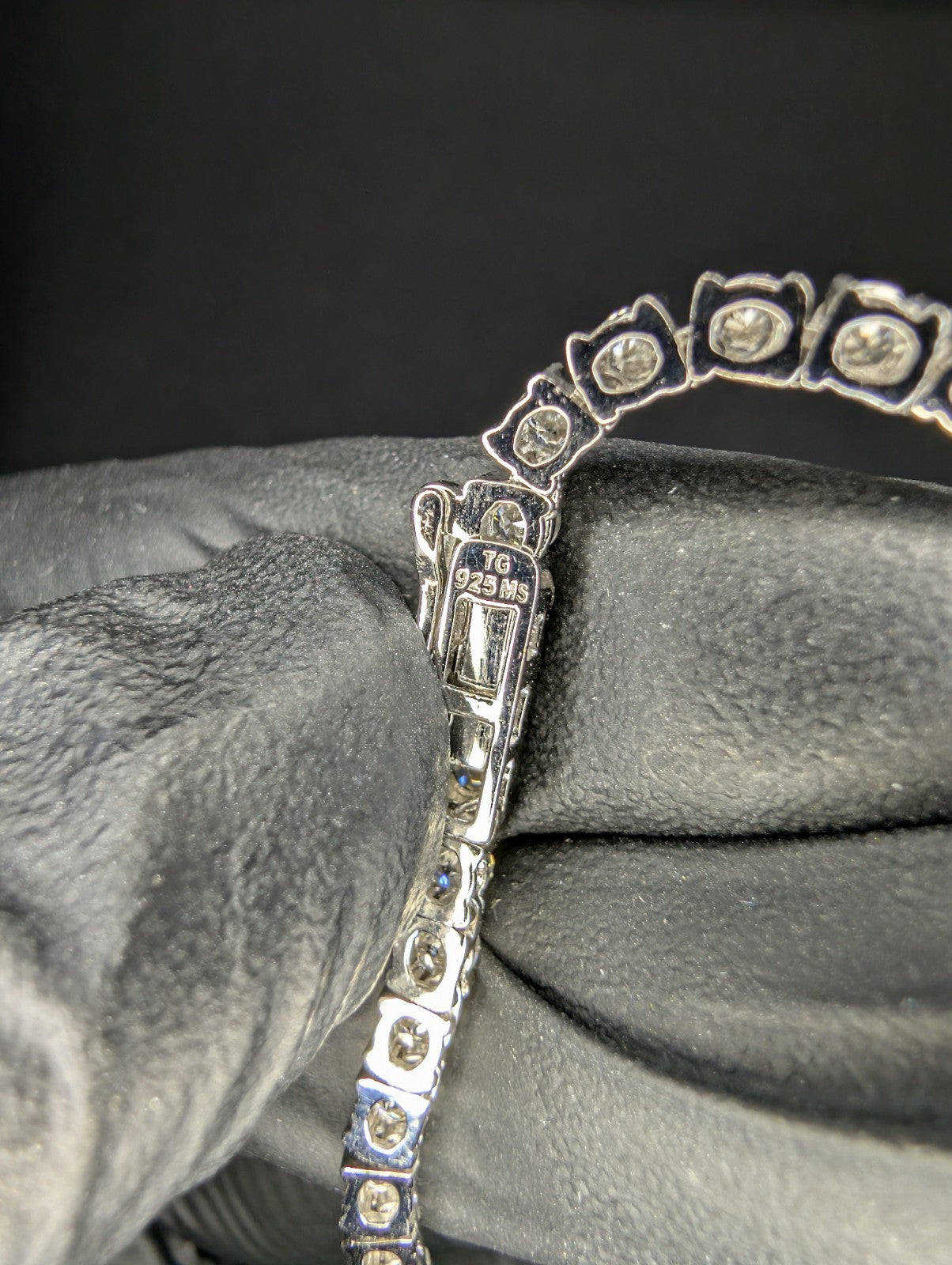 Solid 925 Sterling Silver VVS D Moissanite 3mm 18" Tennis Necklace