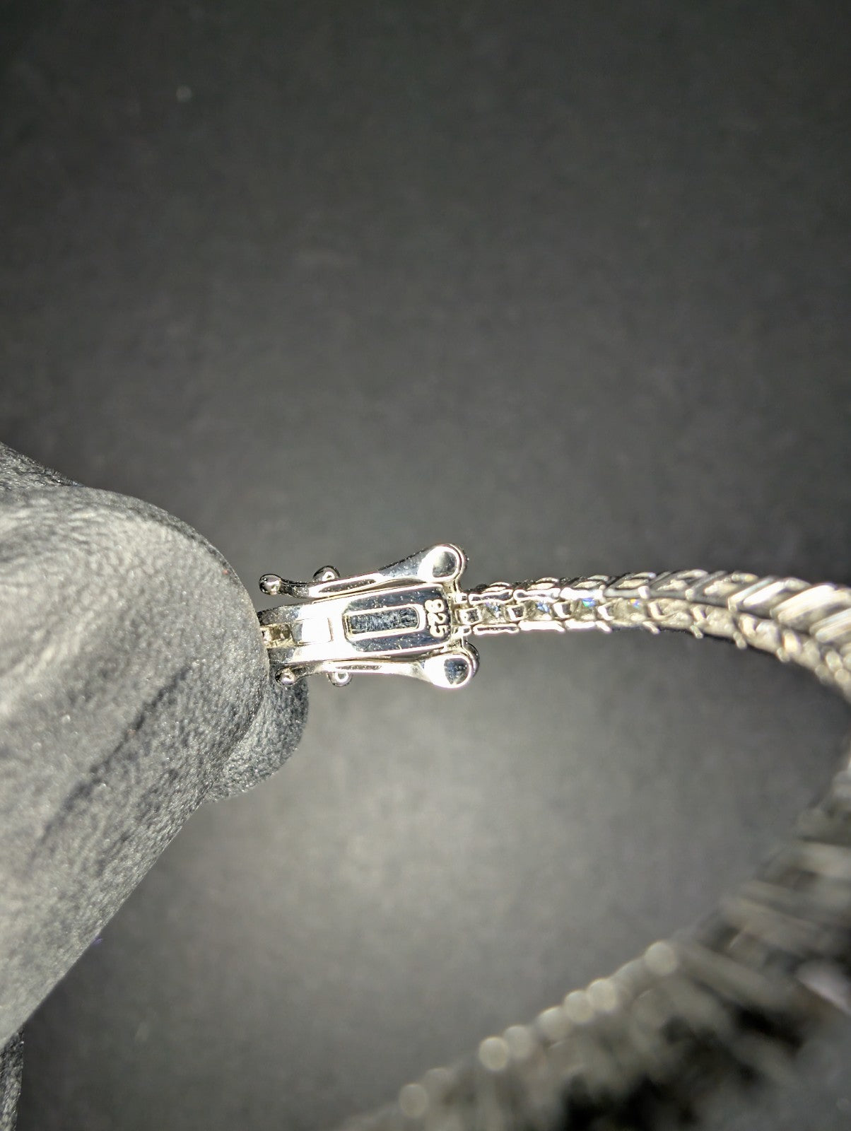 Solid 925 Sterling Silver GRA Certified VVS D Moissanite 2mm 7" Tennis Bracelet