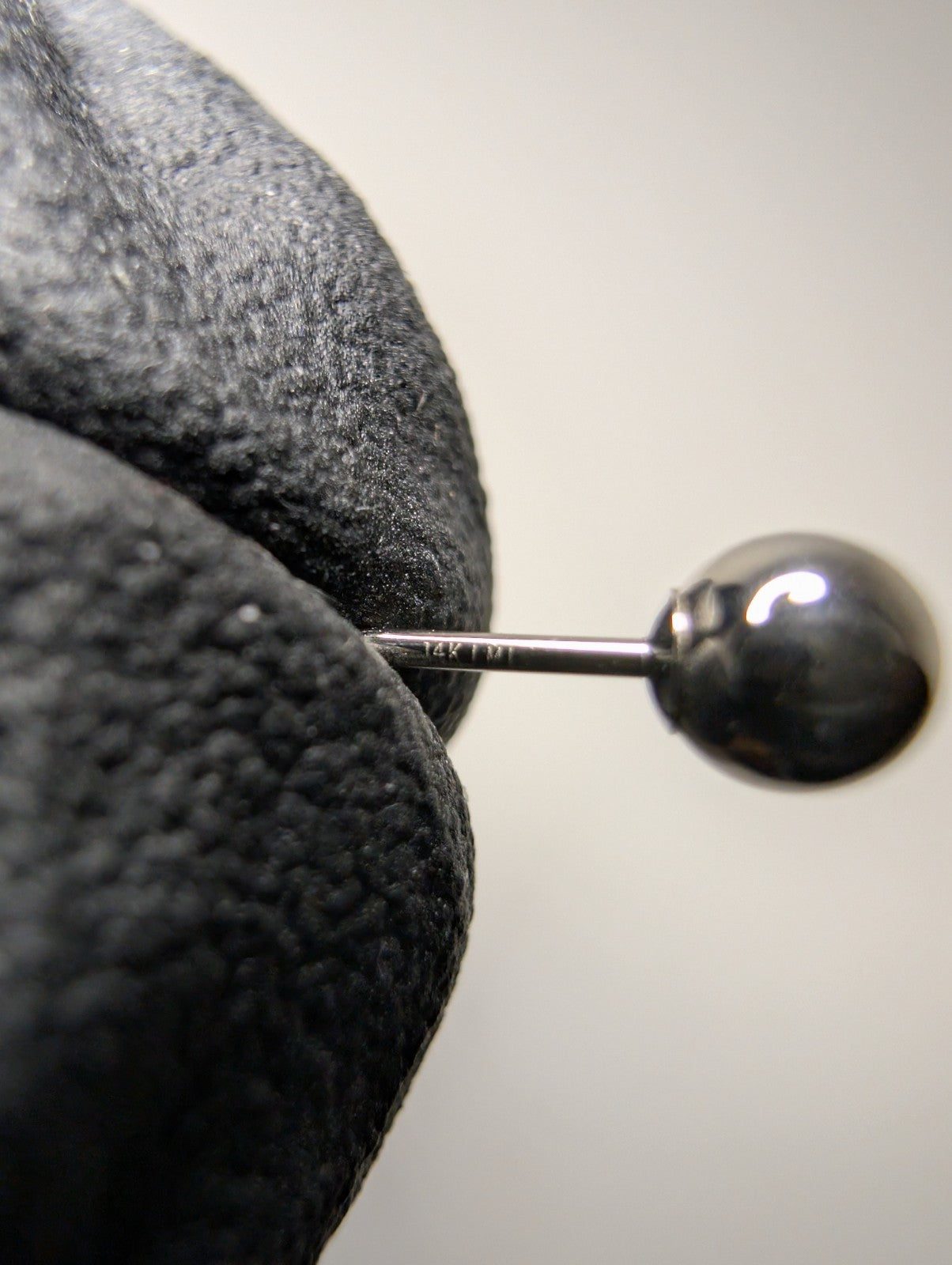 14K White Gold 4.0mm Round Ball Stud Earrings