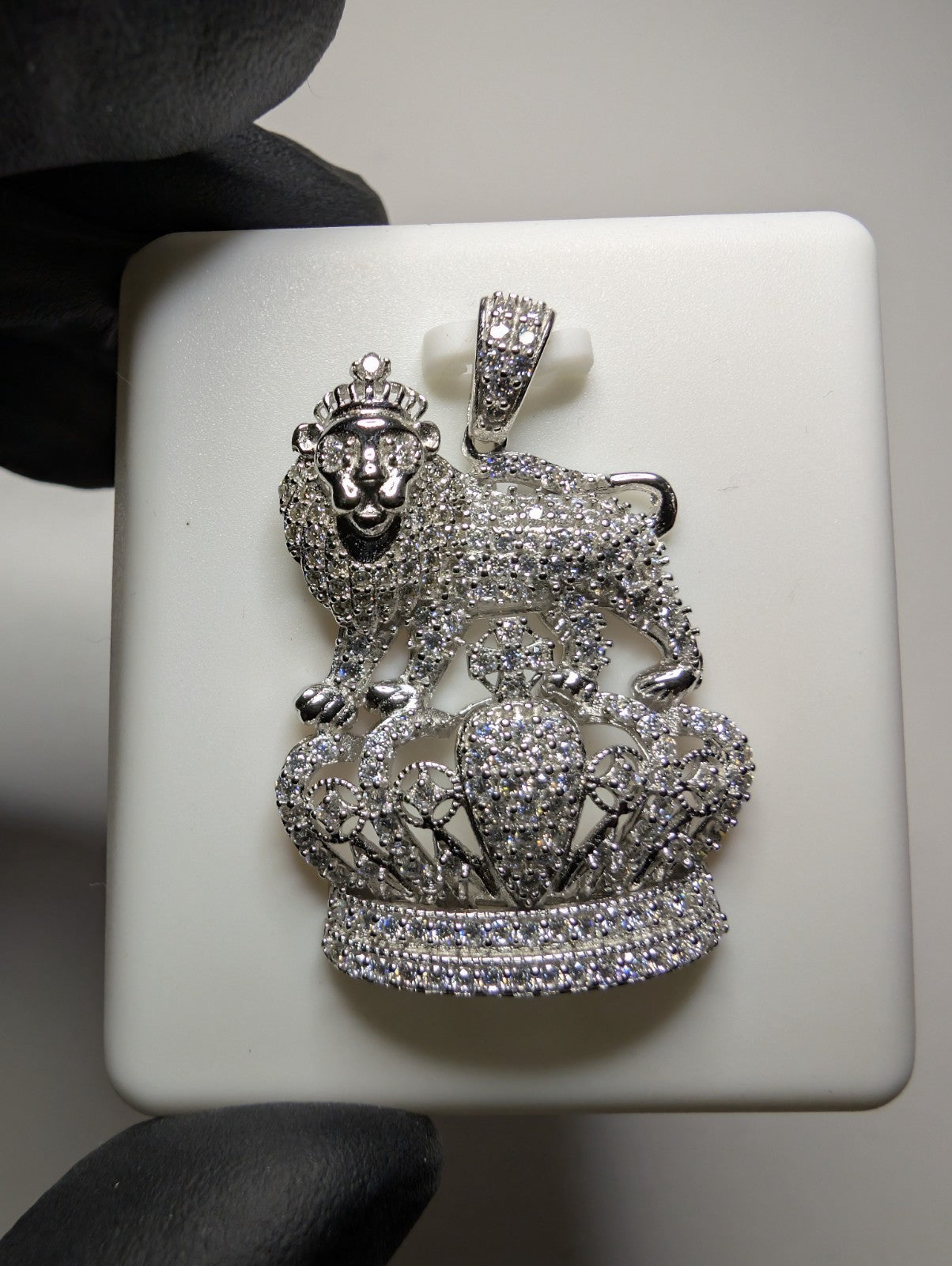 Solid 925 Sterling Silver Icy VVS D Moissanite King of the Jungle Crown Pendant