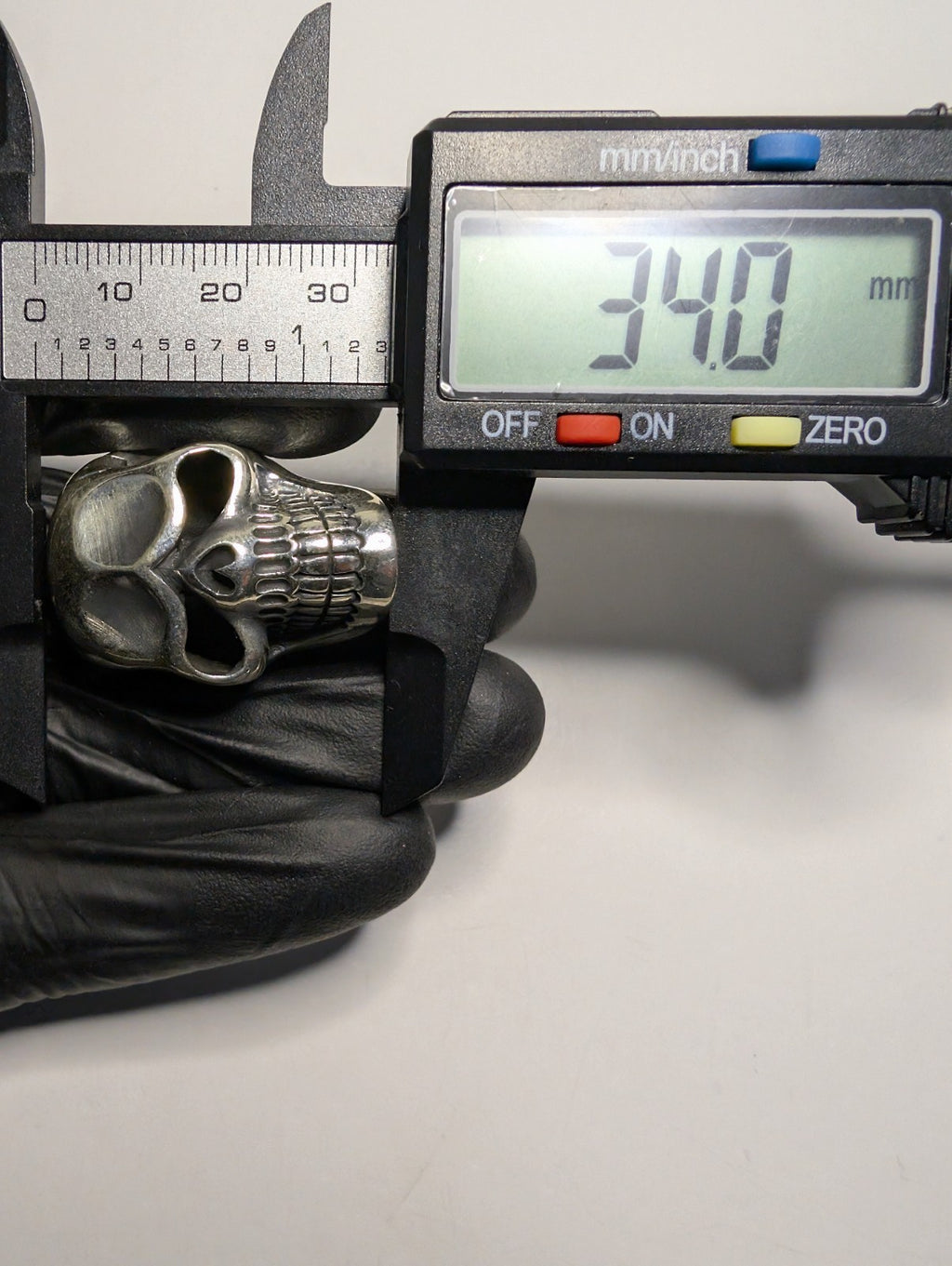 Solid 925 Sterling Silver Heavy Skull Ring Size 9 27.86g