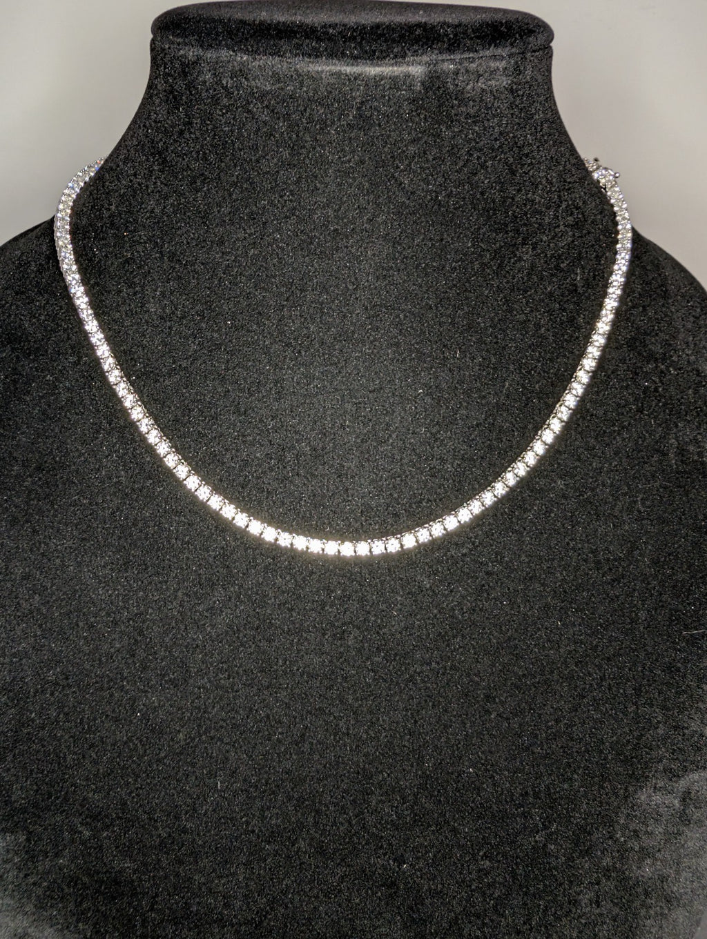 Solid 925 Sterling Silver VVS D Moissanite 3mm 18" Tennis Necklace