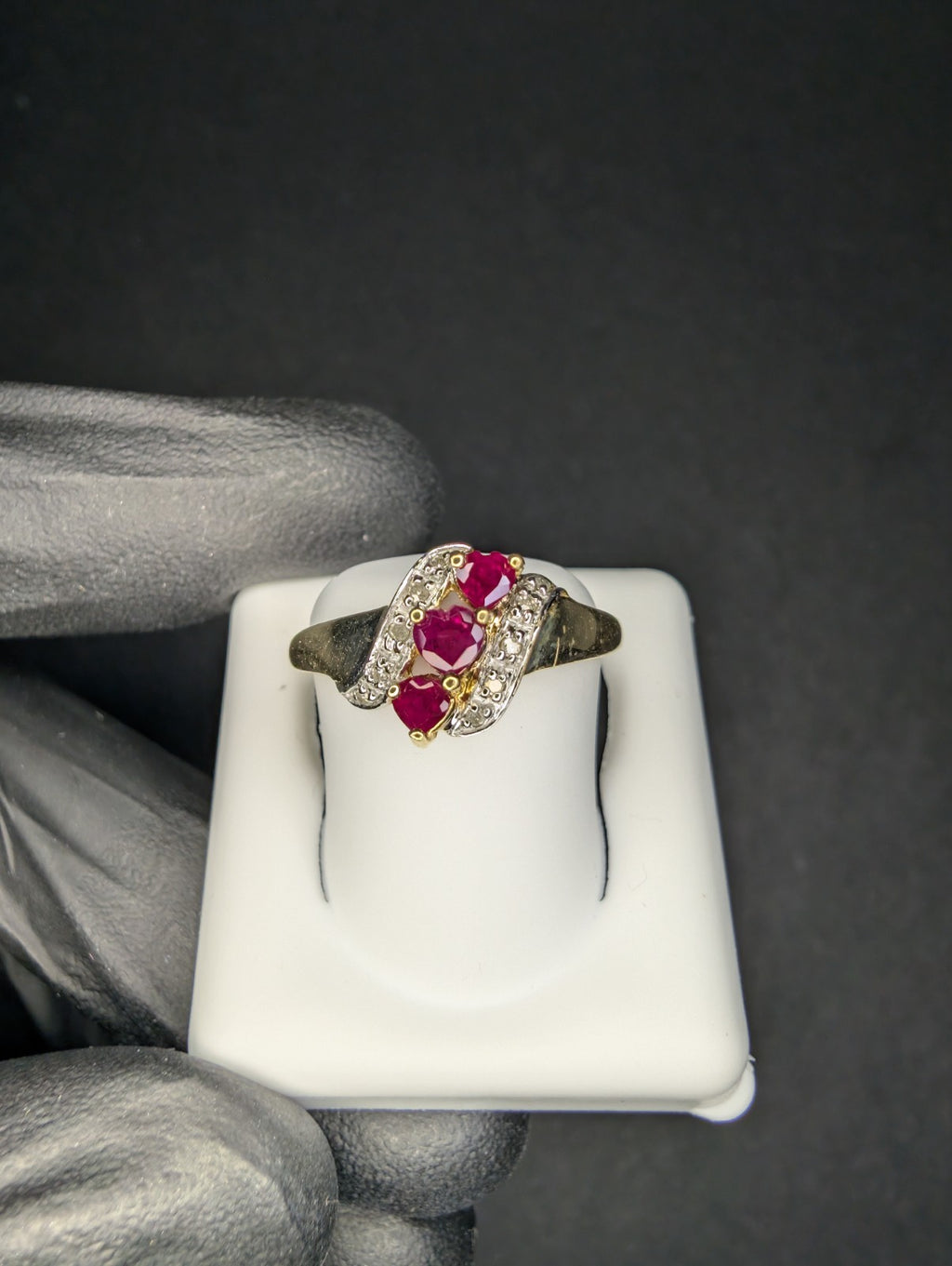 Vintage Solid 10k Yellow Gold Heart Shaped Ruby and Diamond Ring Size 8
