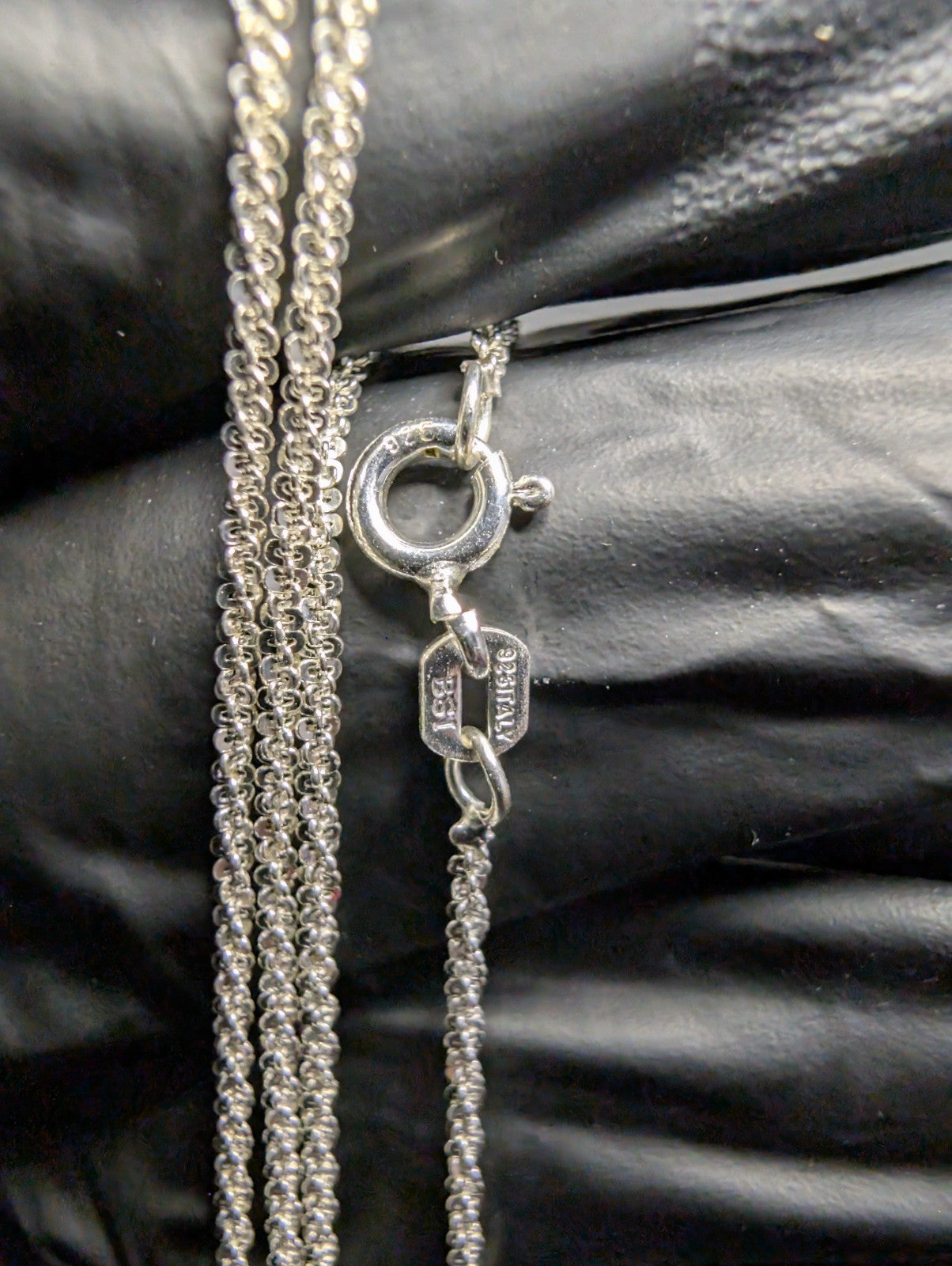Solid 925 Italian Sterling Silver 1.4mm 24in Twisted Rock / Sparkle Necklace